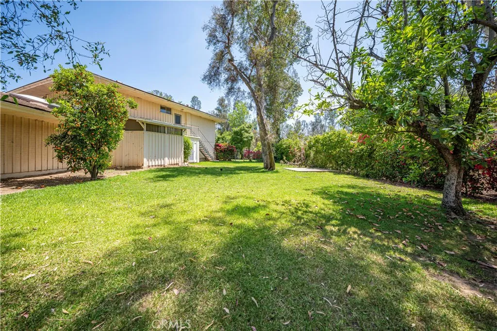 20827 E Mesarica Road, Covina, California 91724 home-pic-32